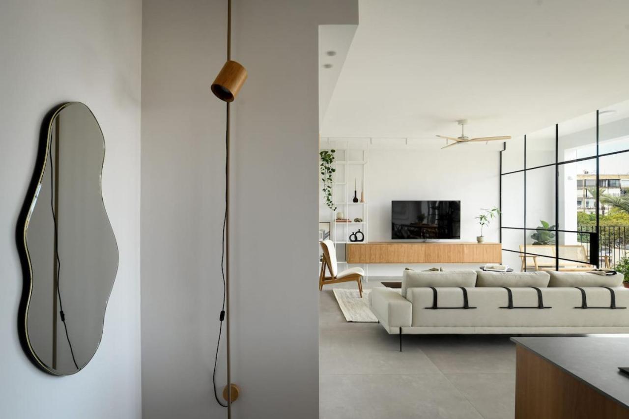 Picturesque 3Br Apt W Panoramic Views In Tel Aviv With Shelter By Sea N' Rent Exterior photo